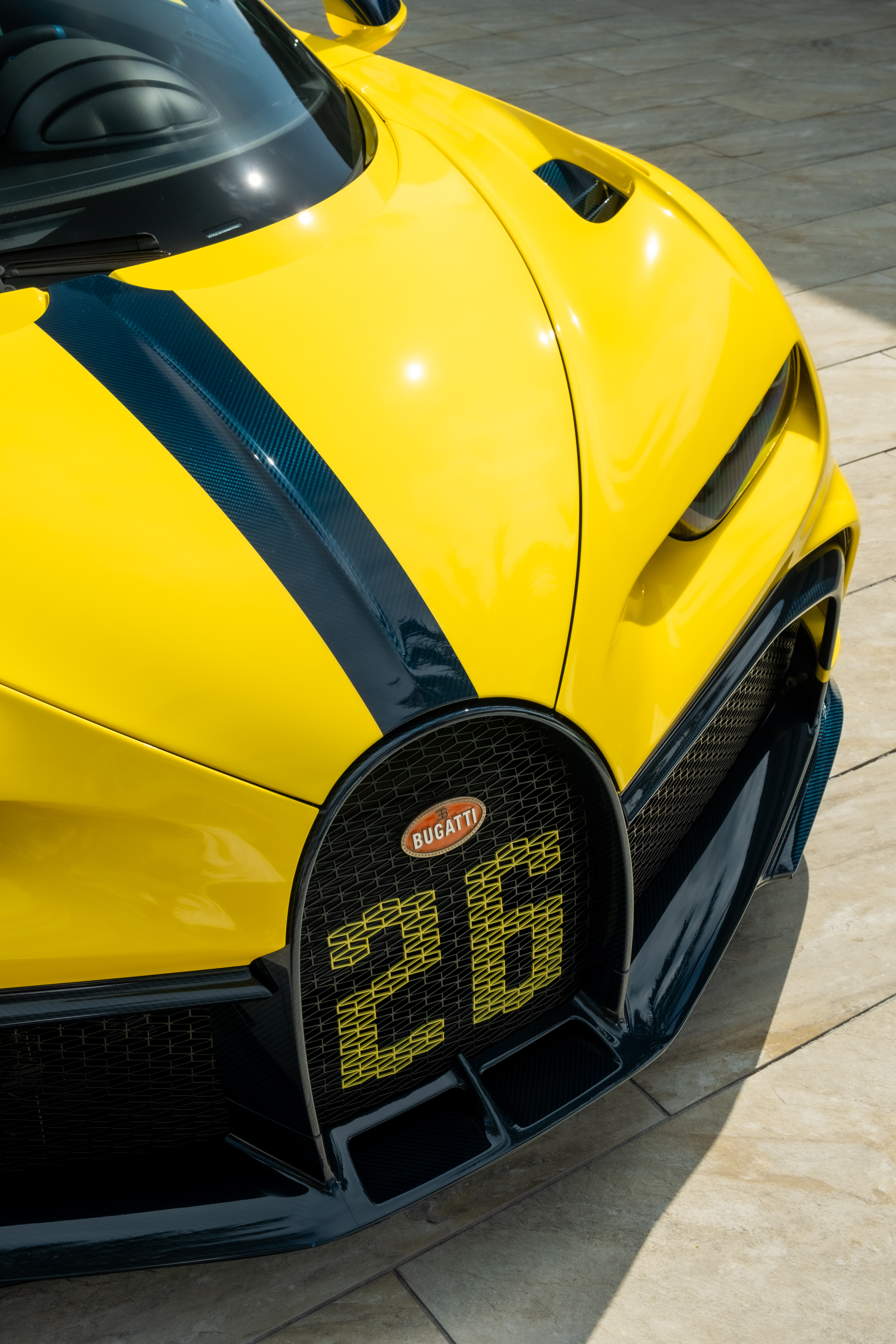 mobil title 1